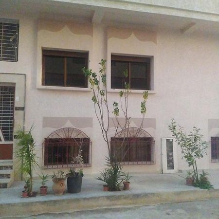Duplex Pour Famille Seulement Apartment Фес Екстериор снимка